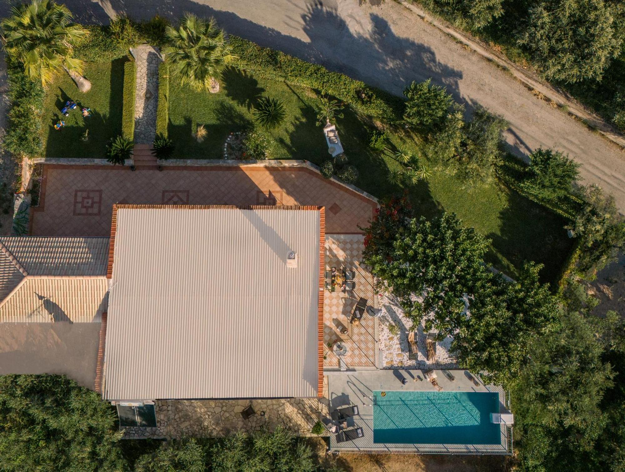 Villa Vrisi Fagias Bagian luar foto