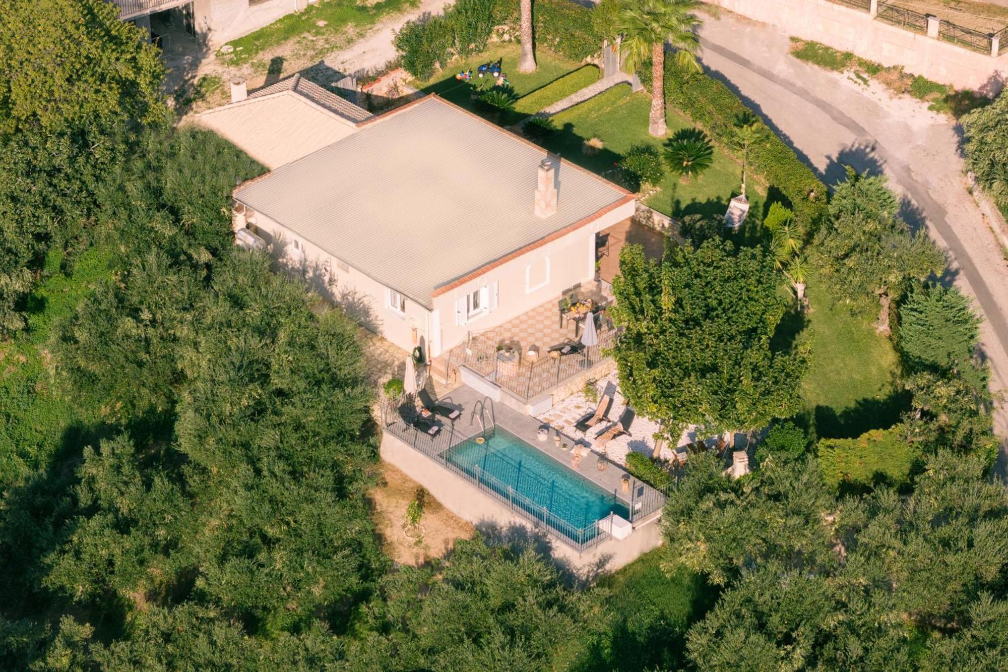 Villa Vrisi Fagias Bagian luar foto